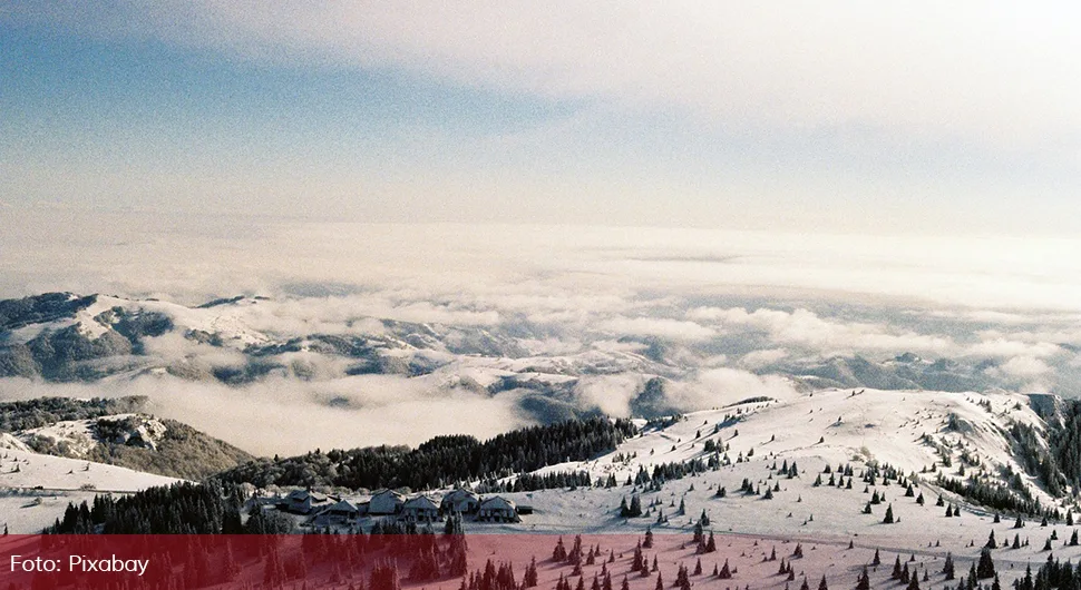 planina snijeg.webp